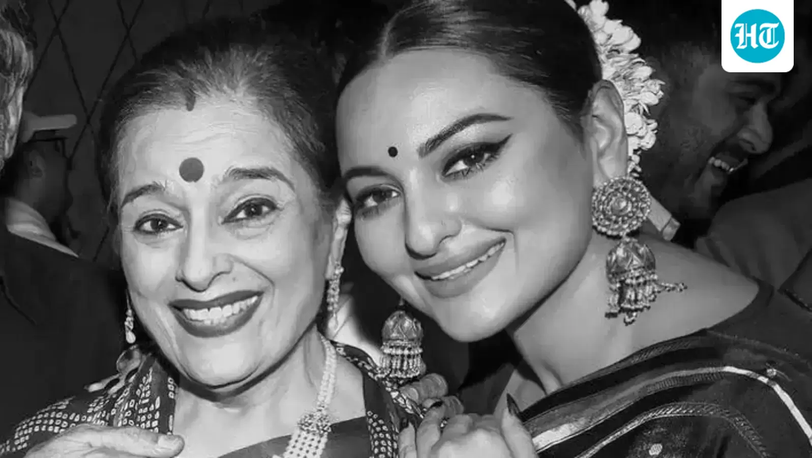 Sonakshi Sinha's mother Poonam Sinha reacts to her pregnancy rumours: ‘Kitni baar nani bana diya humko’