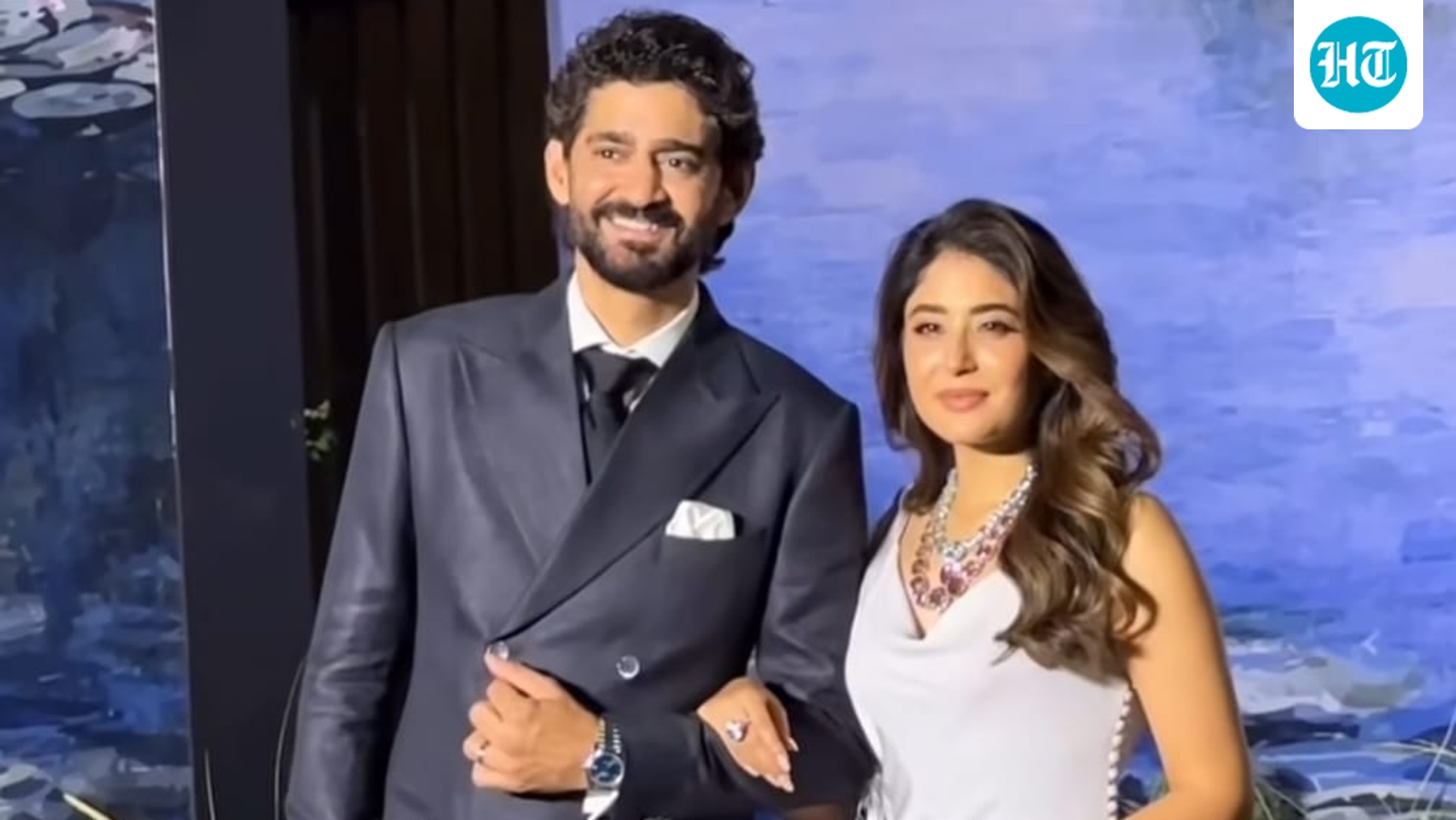 Kritika Kamra holds husband Gaurav Kapur close at their wedding reception; fans call them ‘classy, new favourite couple’