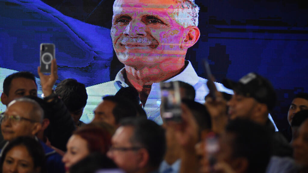 Trump-backed Nasry Asfura declared winner of Honduras presidency