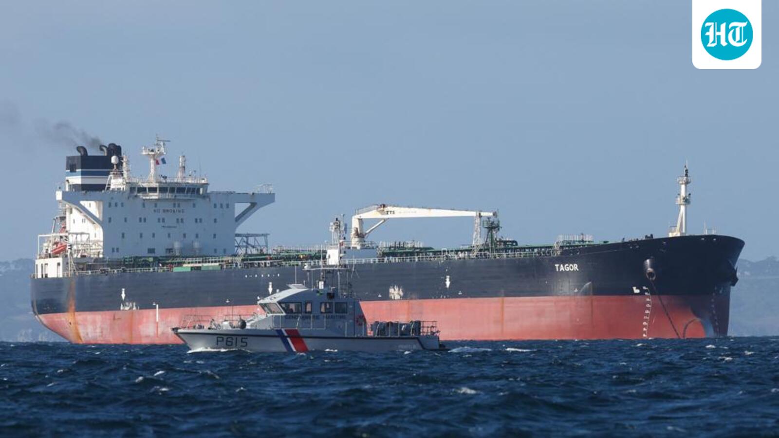 US senators propose tariffs up to 100% on top Russian oil buyers