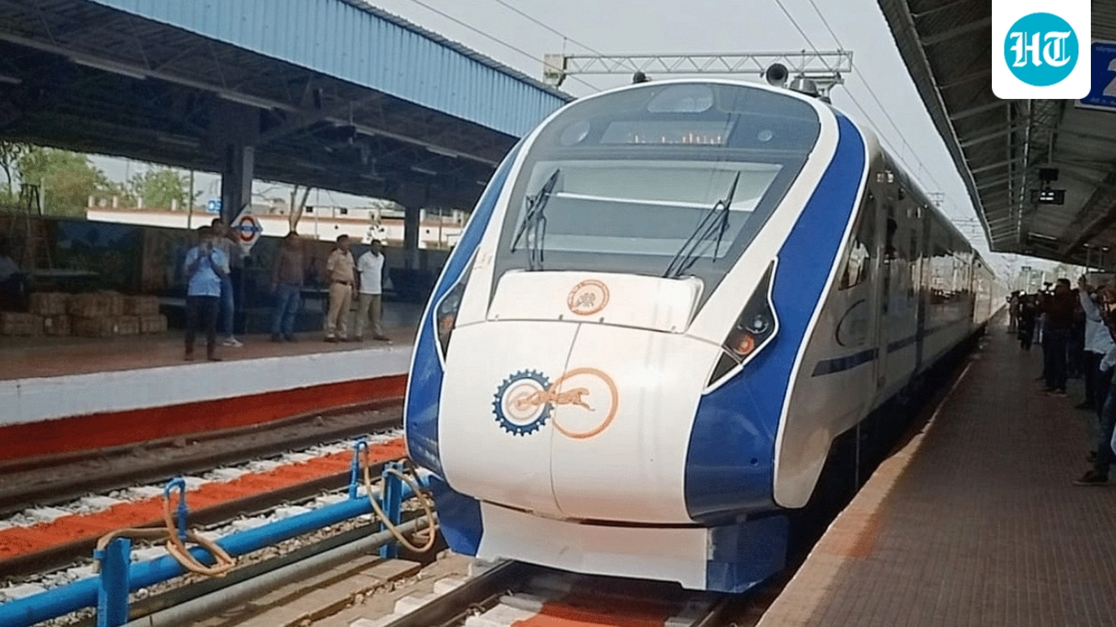 Vande Bharat Sleeper train clocks 180 kmph between Kota Nagda section, Ashwini Vaishnaw shares video: Watch