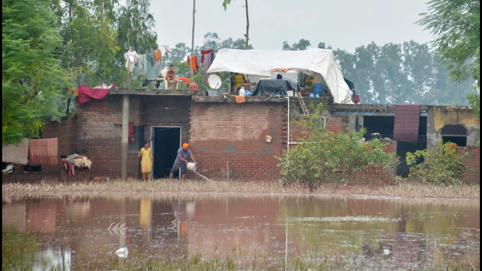 As floodwaters recede in Punjab, threat of diseases looms large