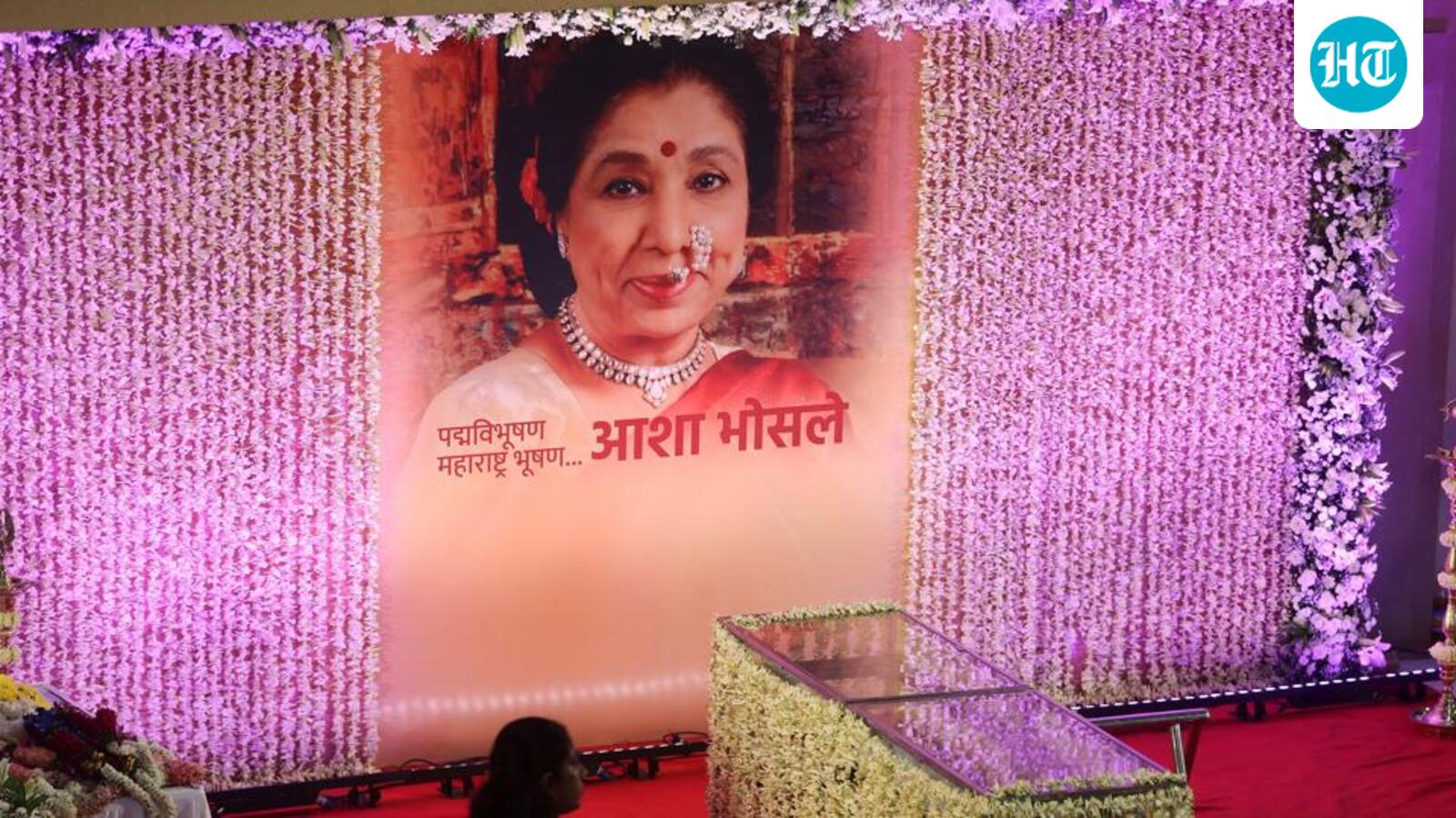 Govt to turn Asha Bhosle’s vision into reality, will set up music institute