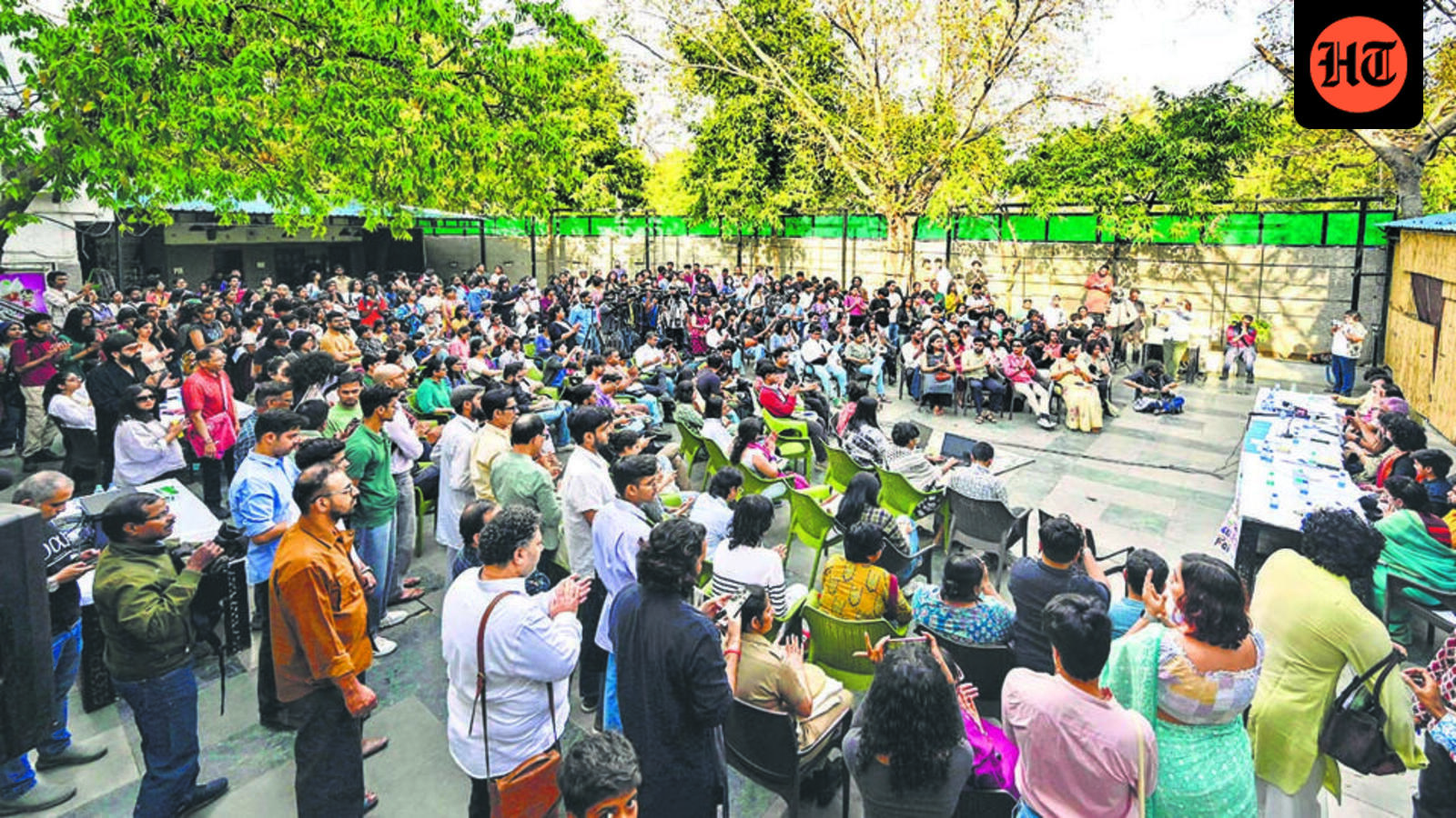Opposition lawmakers, activists oppose trans definition bill