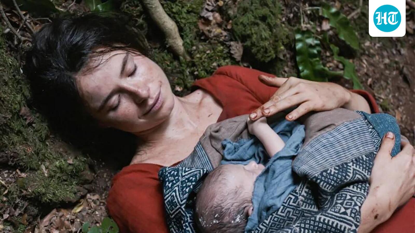 Oscars put focus on struggles of motherhood