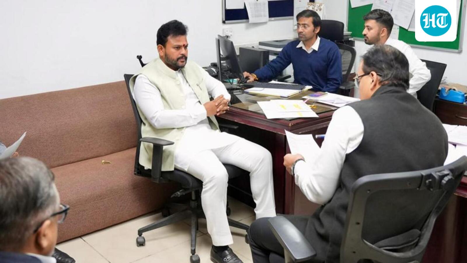 ‘Poor rostering, glitch in IndiGo’s software contributed to flight disruption’