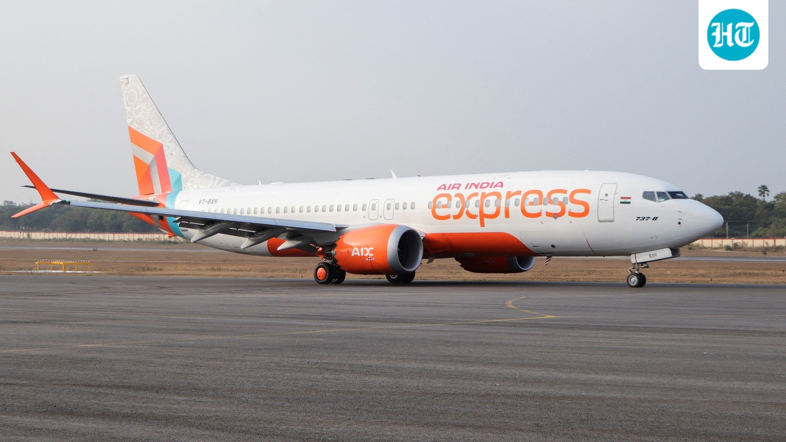 Air India Express flight with 180 passengers returns to Kannur after pilots detect technical issue mid-air