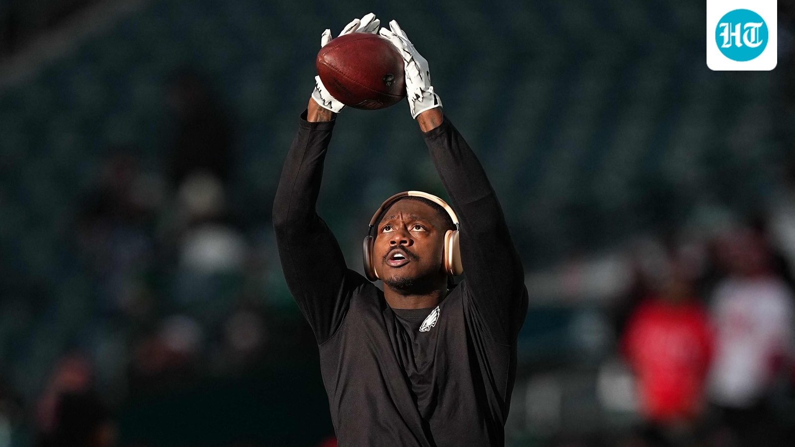 AJ Brown to Patriots a done deal? NFL insider Adam Schefter shares major update