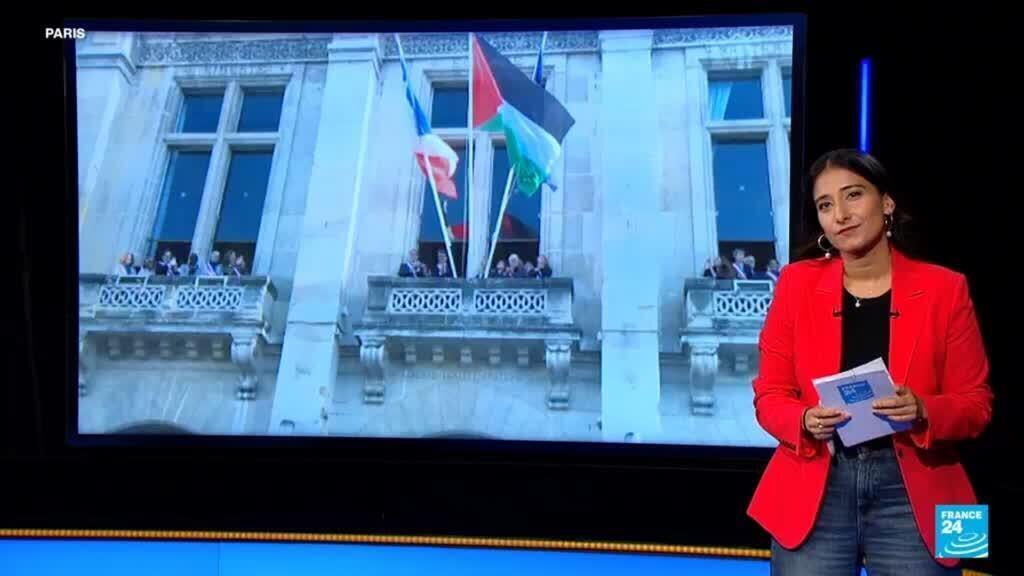 Defiant French town halls fly Palestinian flags despite government ban
