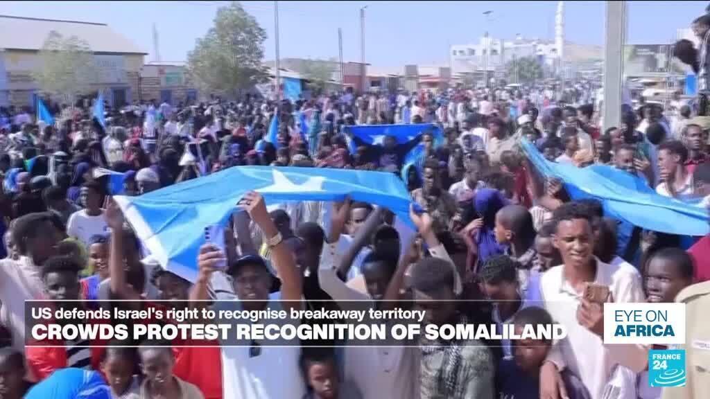 Thousands of Somalis protest against Israel's recognition of Somaliland