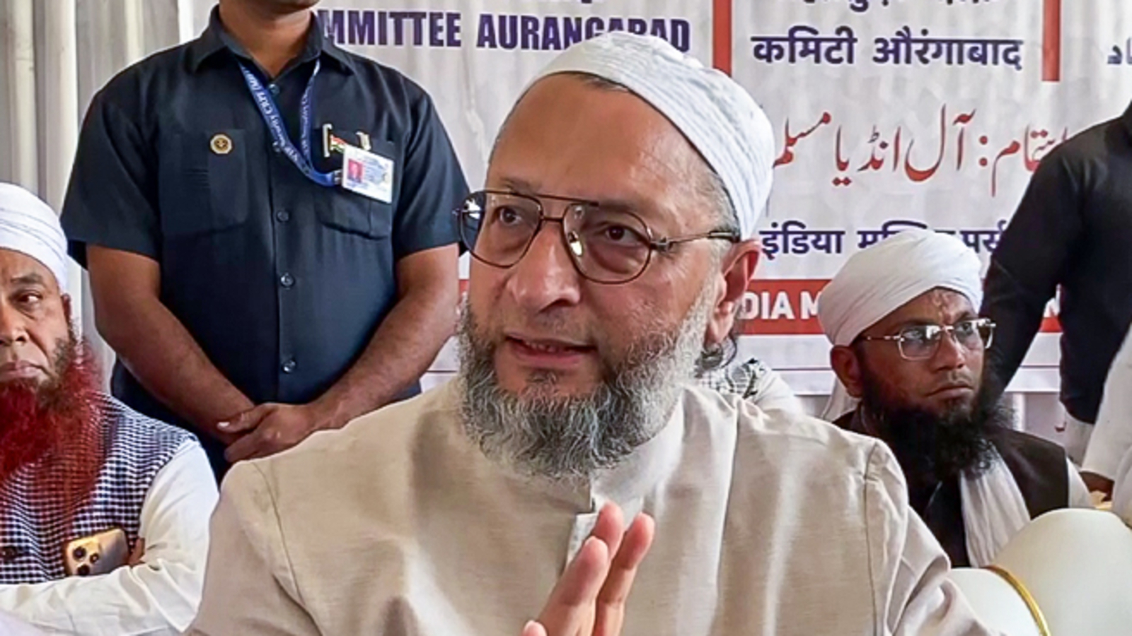 ‘Joker’: Owaisi slams Shahid Afridi for pointed fingers at Indian Army over Pahalgam attack