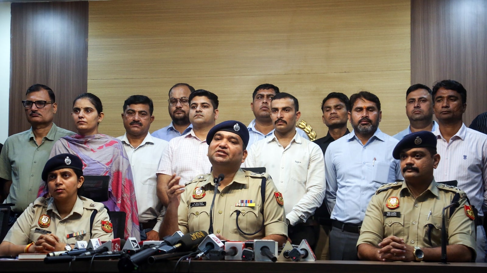 Infants kidnapped and sold for 2 to 5 lakhs: Delhi Police busts child trafficking ring, 6 babies rescued