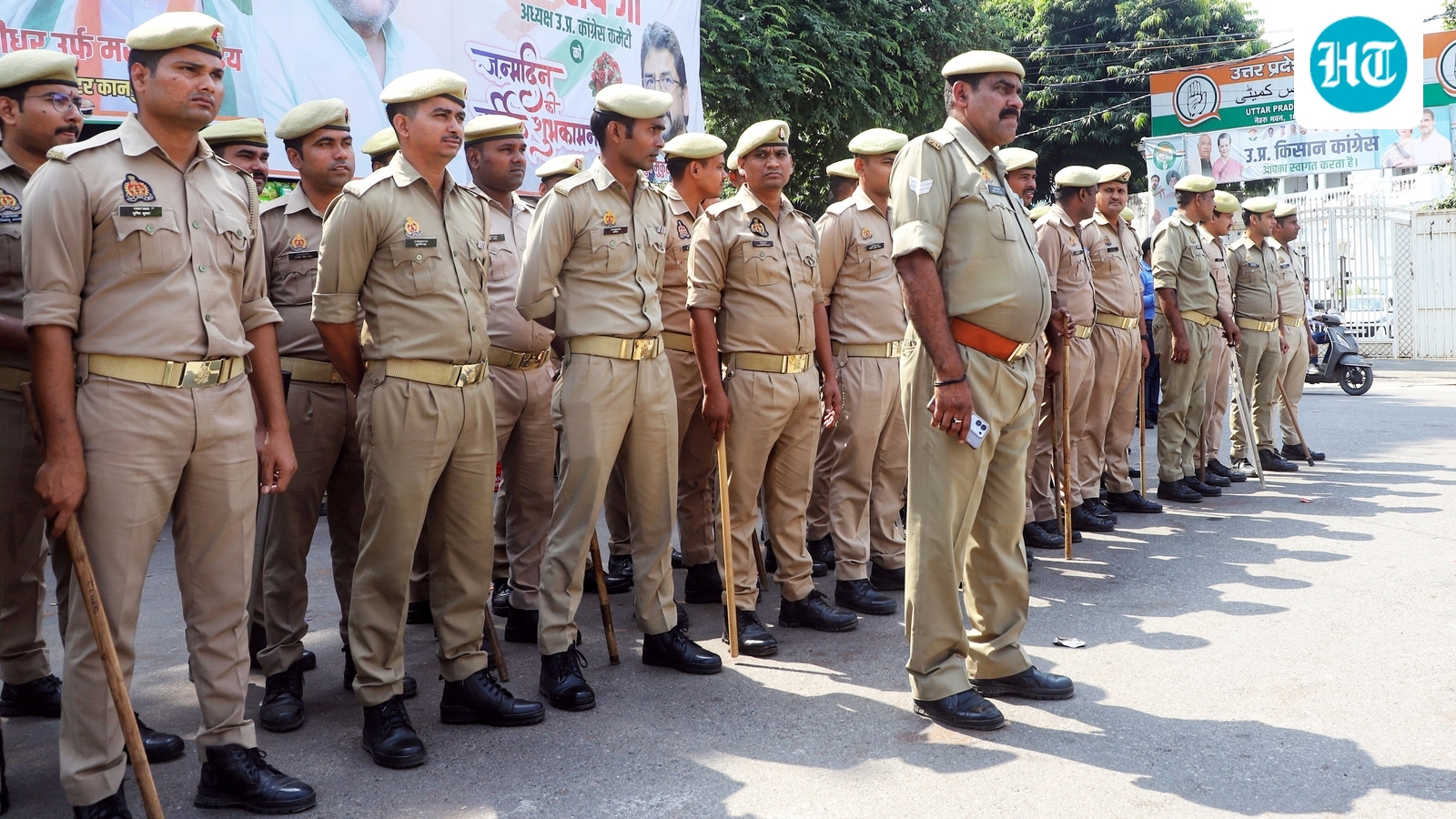 UP Police releases job notification for 32,679 constable posts: Check how to apply, vacancy breakdown