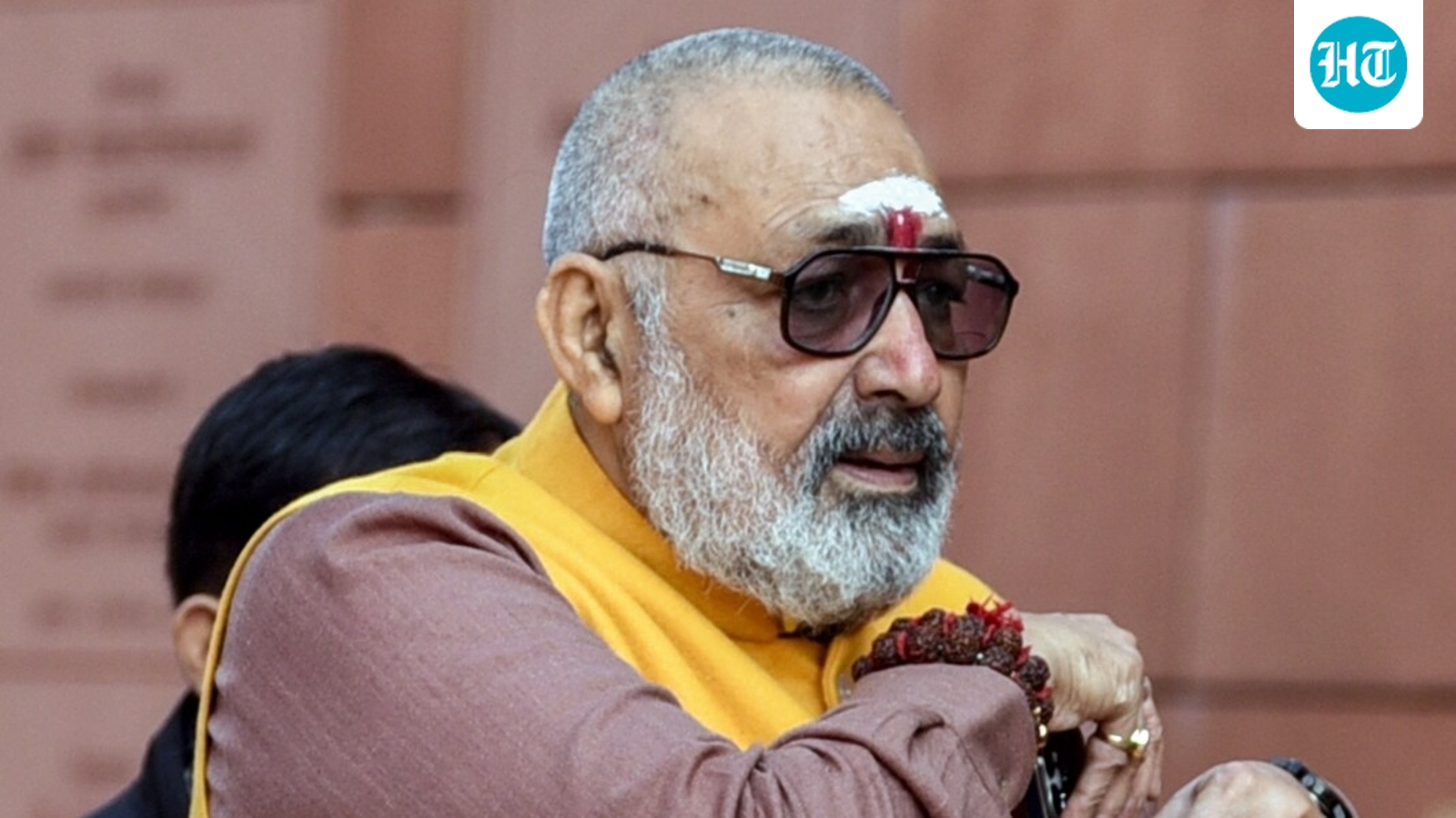 ‘She wants to be the CM of Bangladeshis’: Giriraj Singh slams Mamata Banerjee