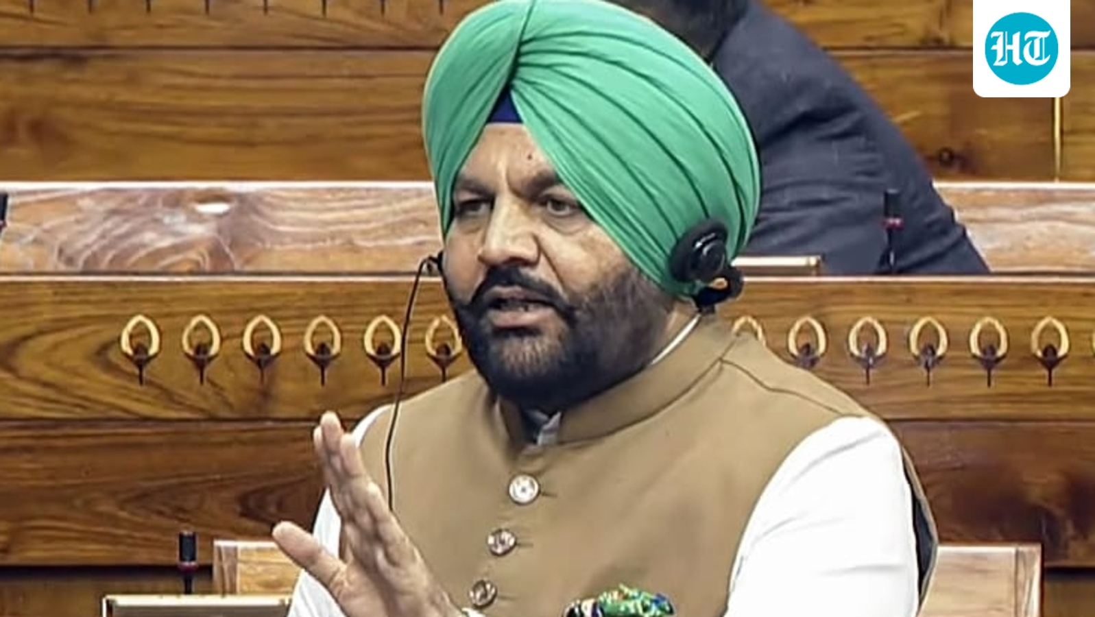 'Broken seats, screens not working': Punjab MP writes to aviation minister over Air India's international flights
