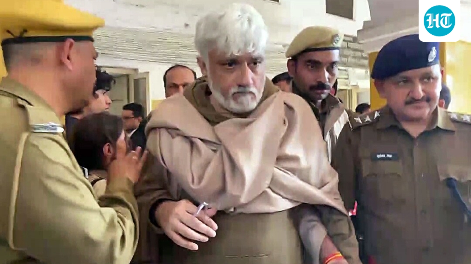 Vikram Bhatt, wife Shwetambari Bhatt granted bail by Supreme Court in  ₹30 crore cheating case