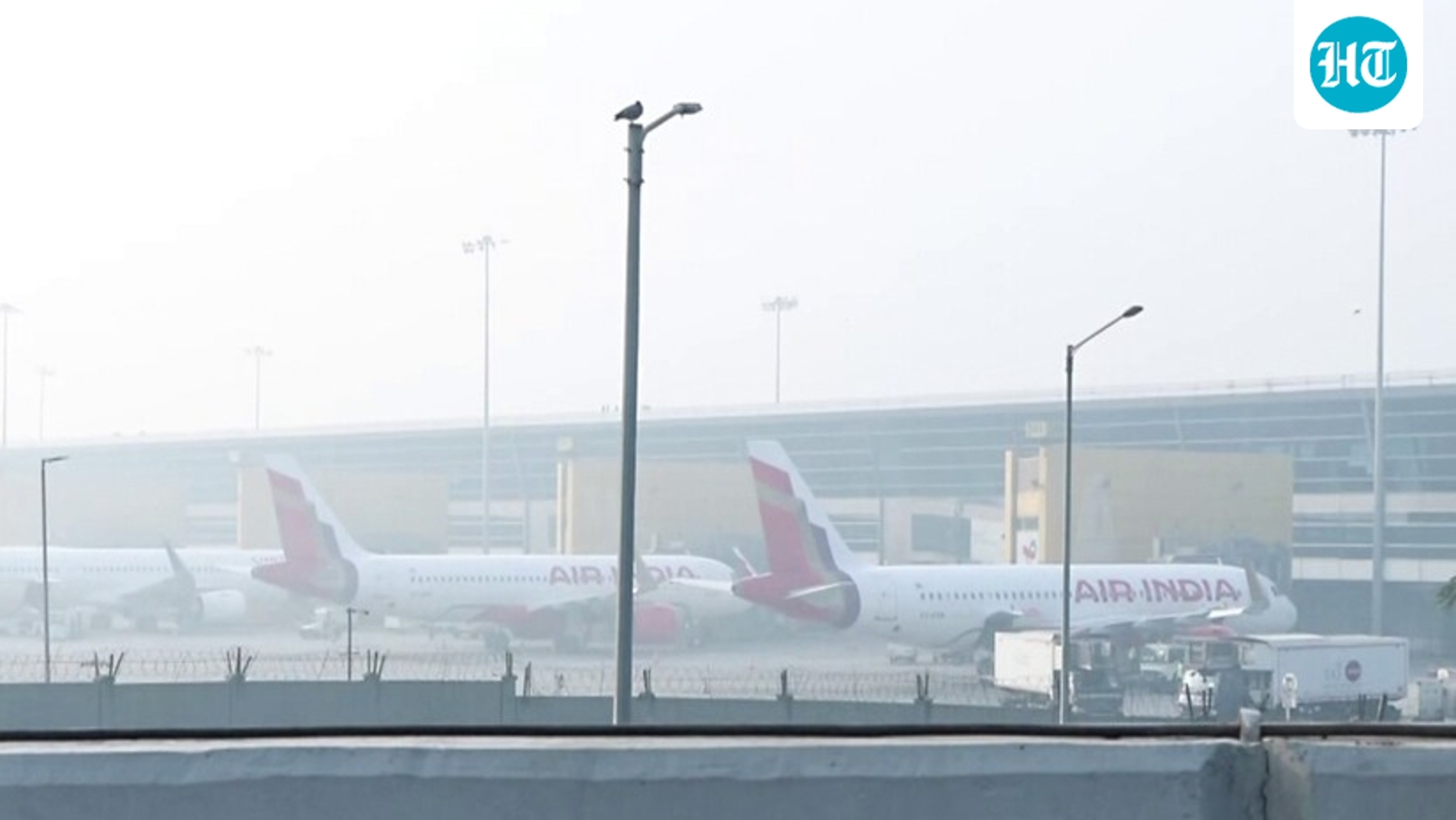 Delhi flight status live updates: 128 flights cancelled, 200 delayed as dense fog hits air travel