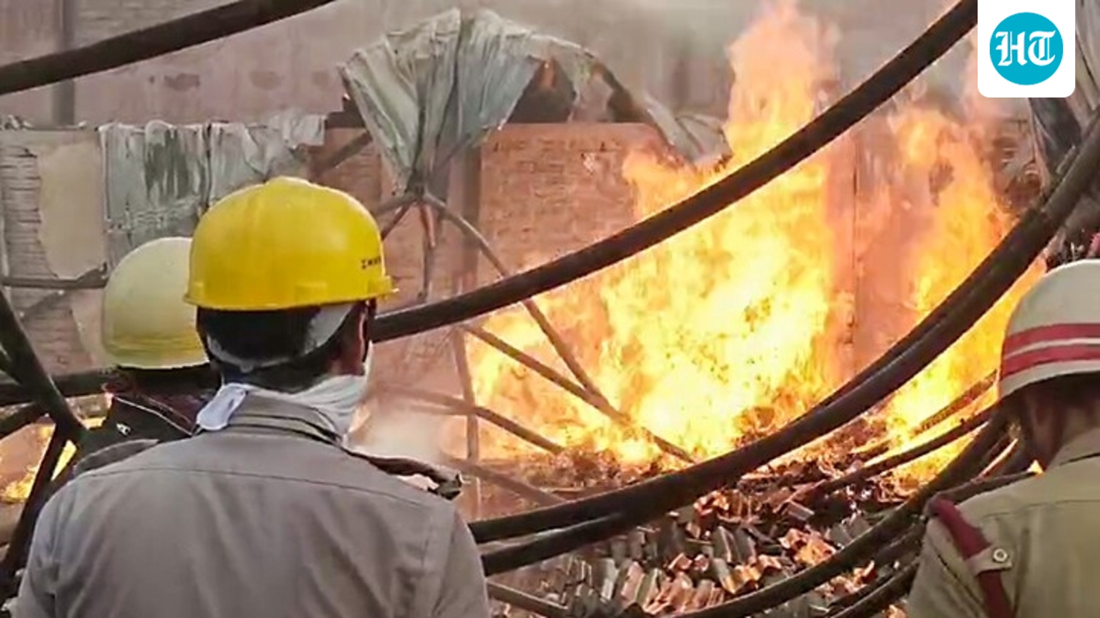 16 feared dead as fire breaks out in 2 West Bengal warehouses