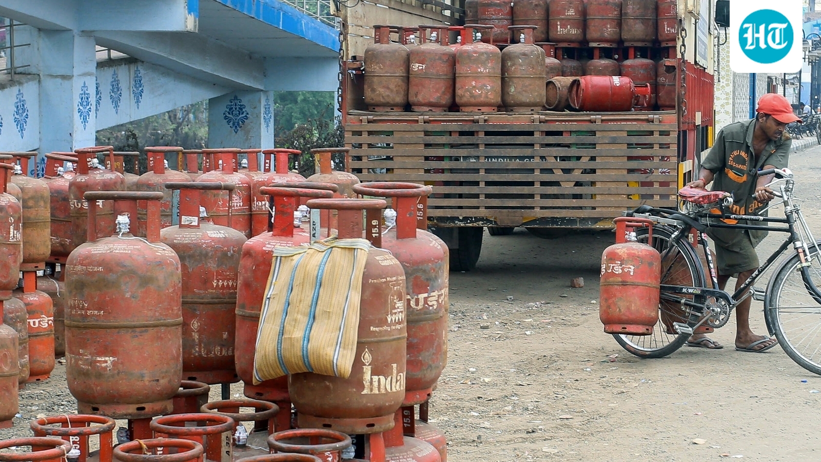 Switch to PNG or lose LPG supply: Govt orders shift in pipeline areas