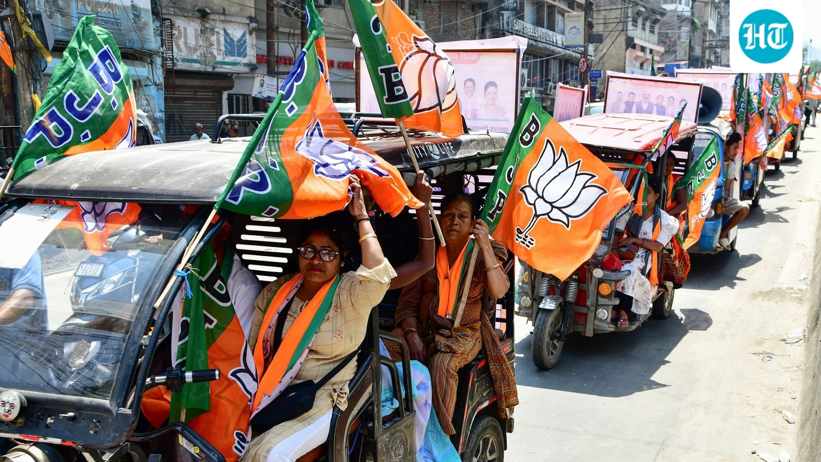 Before leads emerge, BJP starts preparing jalebis for election 'win' | Watch