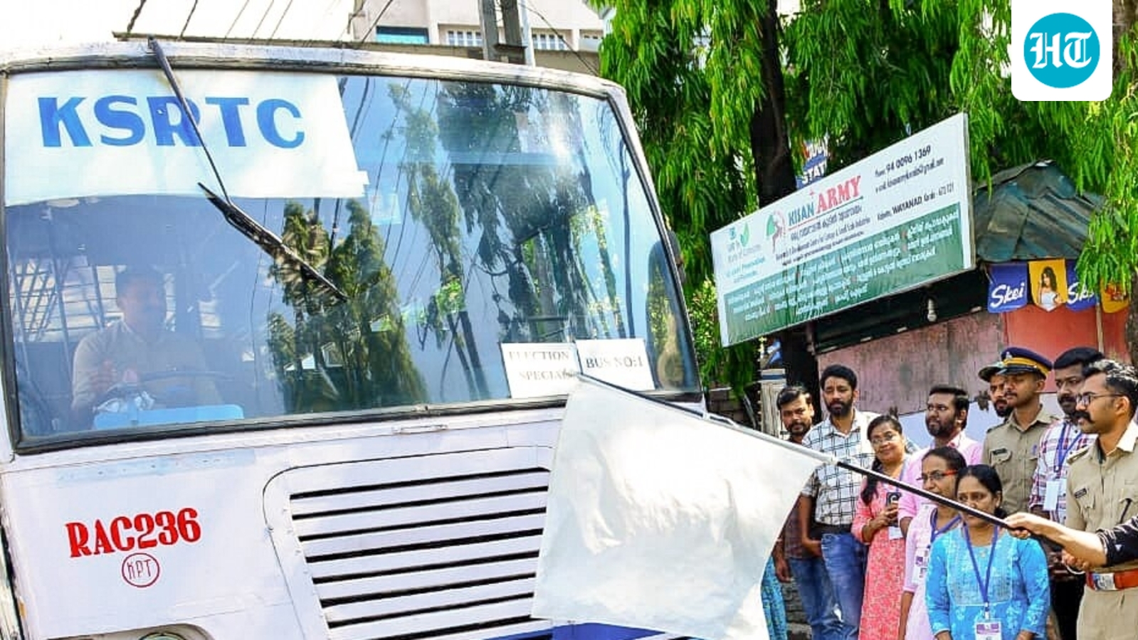 Kerala Transport Corporation fined  ₹30,000 for denying seat, dropping ailing passenger at wrong stop