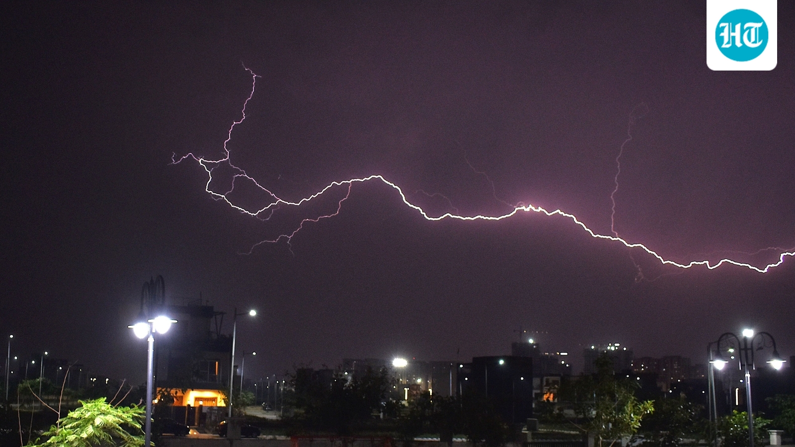 4 dead, 3 hospitalised after lightning strikes at hill in Kerala’s Malappuram