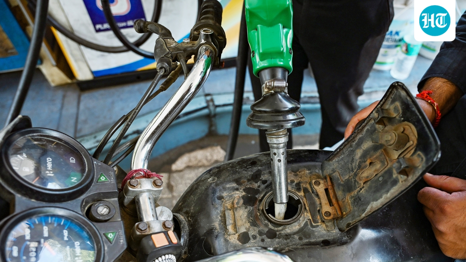 Govt to raise export duty on petrol, cuts levy on diesel and aviation fuel from May 16 onwards