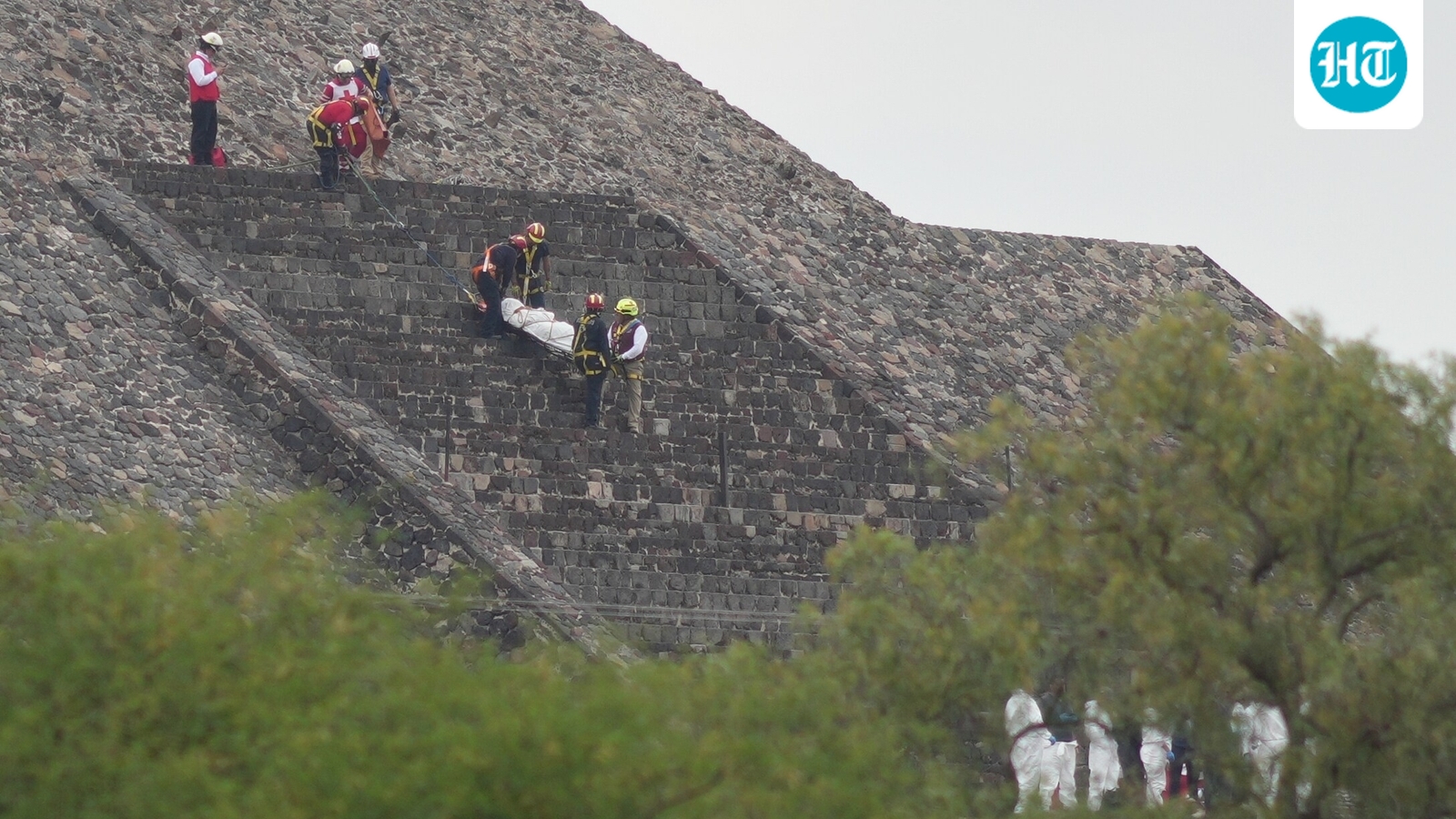 1 Canadian killed, 13 people injured after gunman opens fire at Mexico’s Teotihuacán pyramids