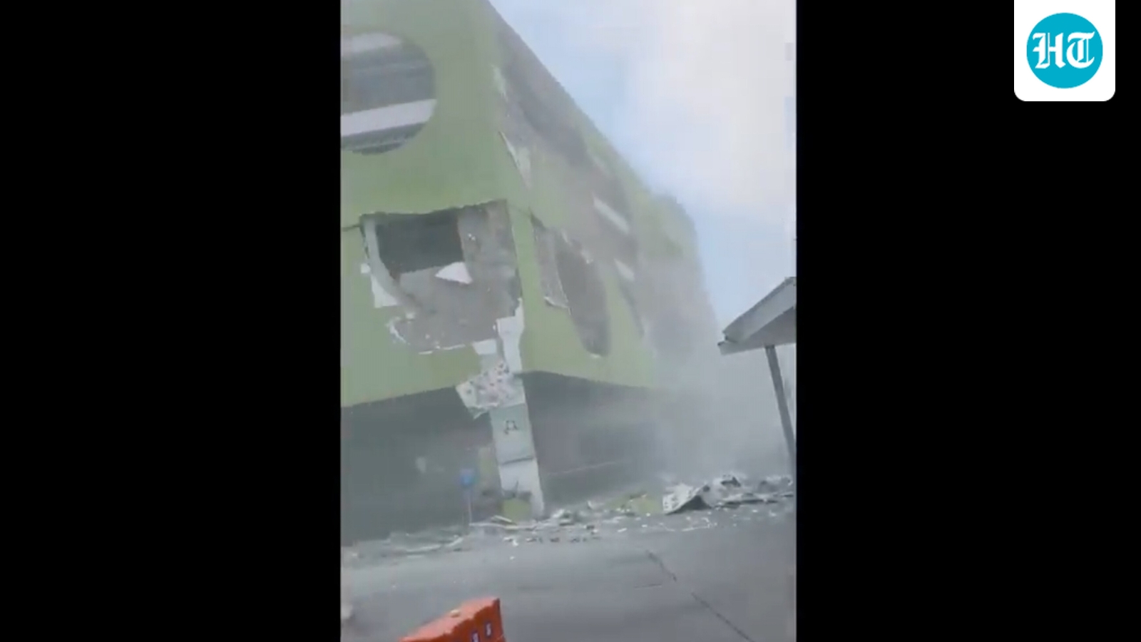 Deaths feared after 7.8 magnitude earthquake rocks Philippines, tsunami warning issued