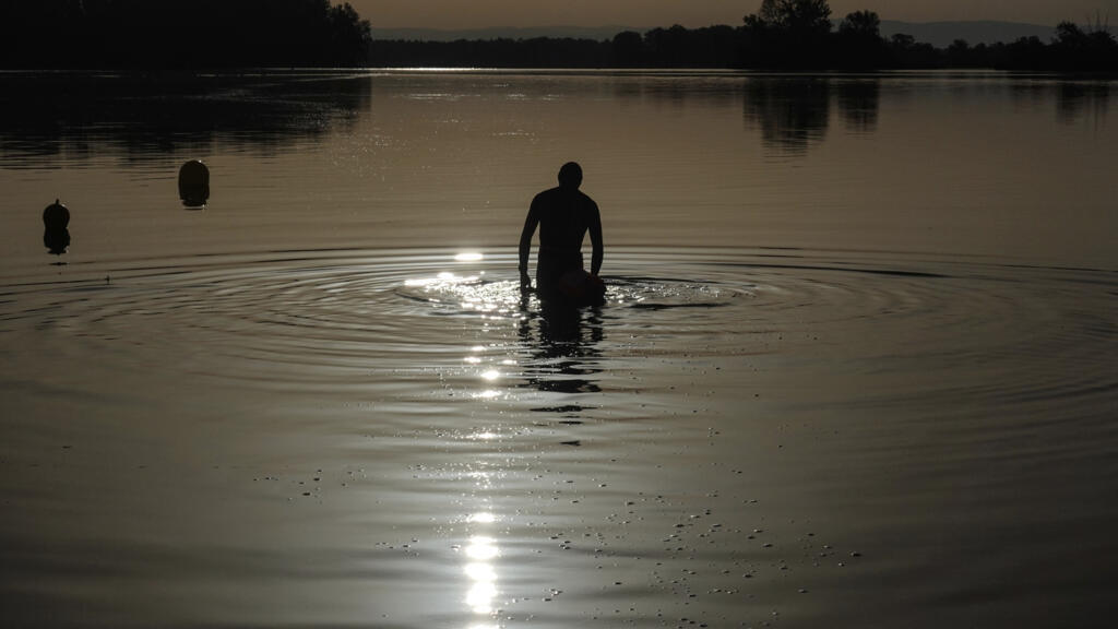 Heatwave shatters records across Europe, disrupts transport and strains hospitals