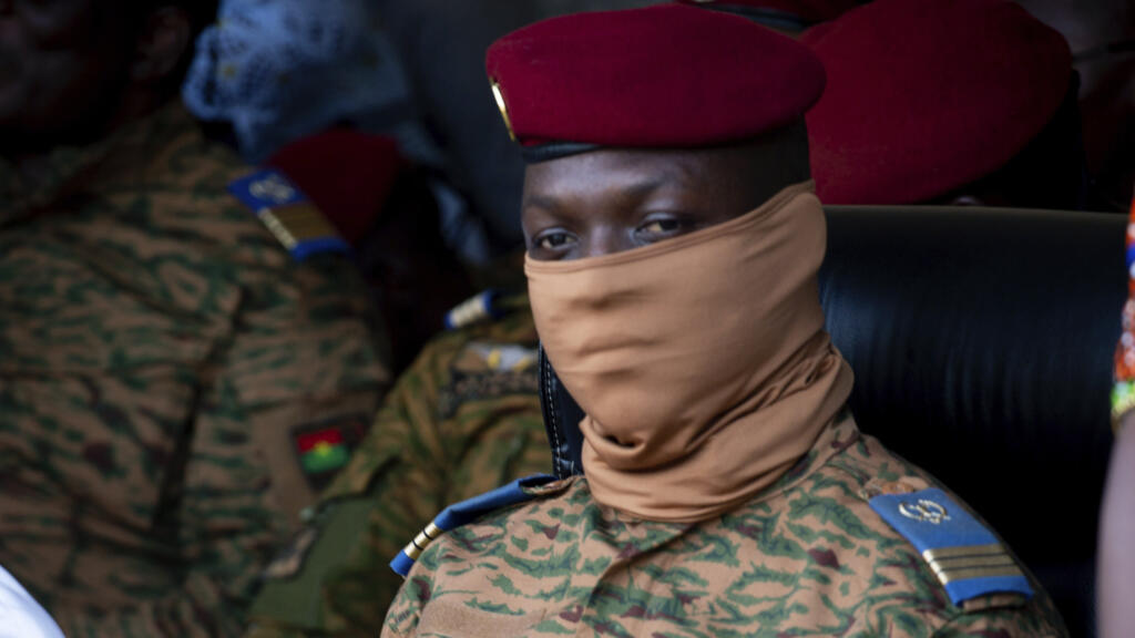 Burkina Faso ruling junta cuts diplomatic ties with ex-ruler France