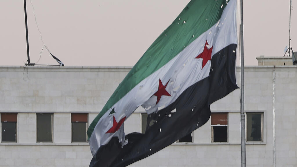 Deadly blast hits Alawite mosque in Syria's Homs province