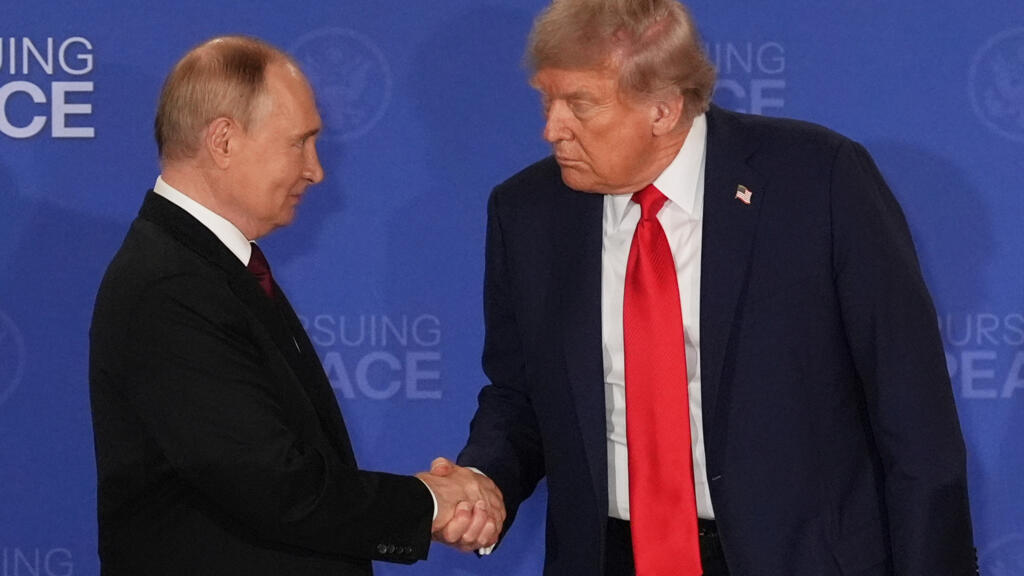 Trump won't be meeting Putin in 'immediate future', US official says