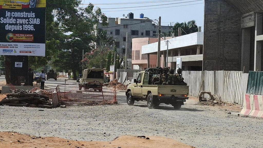 Benin police arrest former defence minister turned opposition leader Candide Azannai