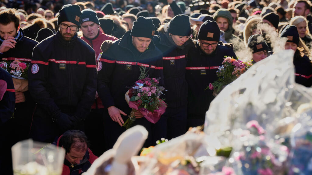 Swiss town mourns fire victims, pays tribute to emergency services workers