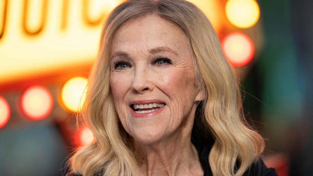 Catherine O'Hara, 'Schitt's Creek' and 'Home Alone' star, dies at 71