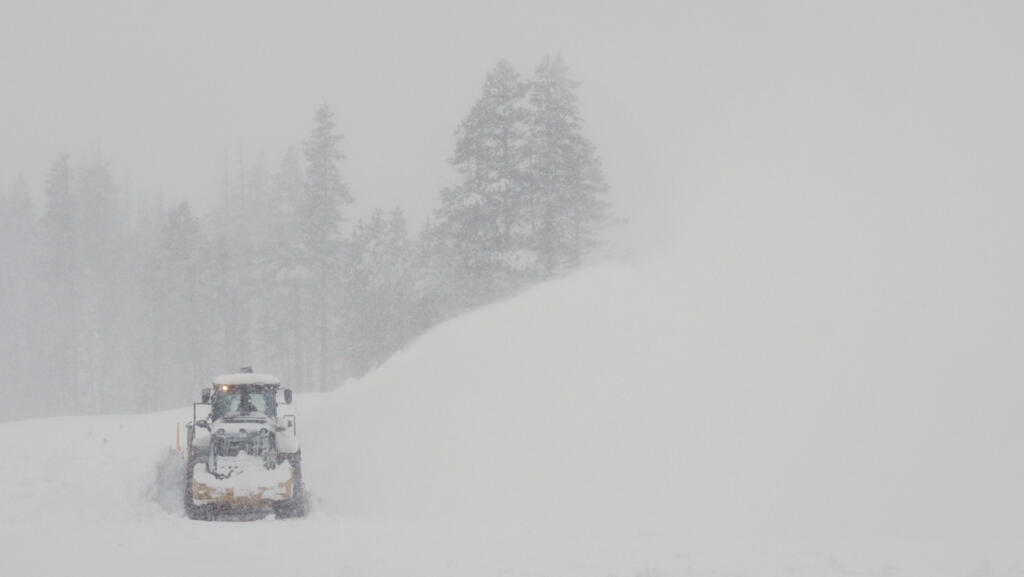 Eight of nine missing skiers found dead in California avalanche