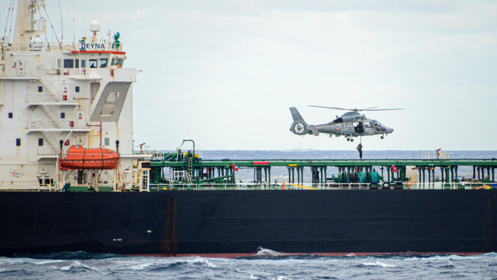 France to target Russia's 'shadow fleet' with tougher penalties for ships sailing under false flag