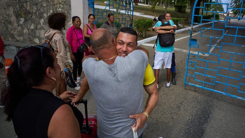 Cuba begins prisoner release after announcing over 2,000 were granted pardon