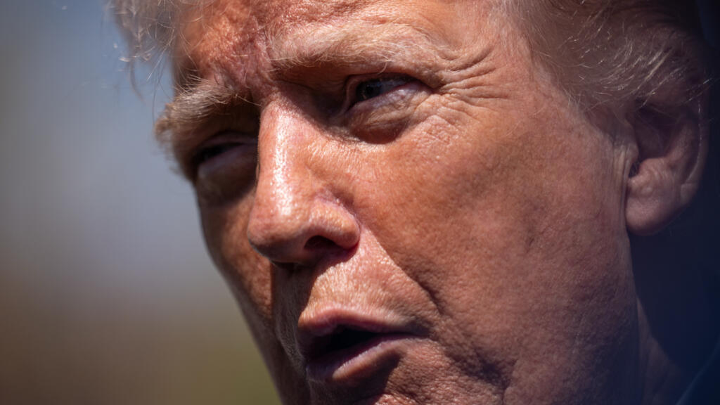 Calls to invoke the 25th Amendment after Trump's Iran threats 'useless'