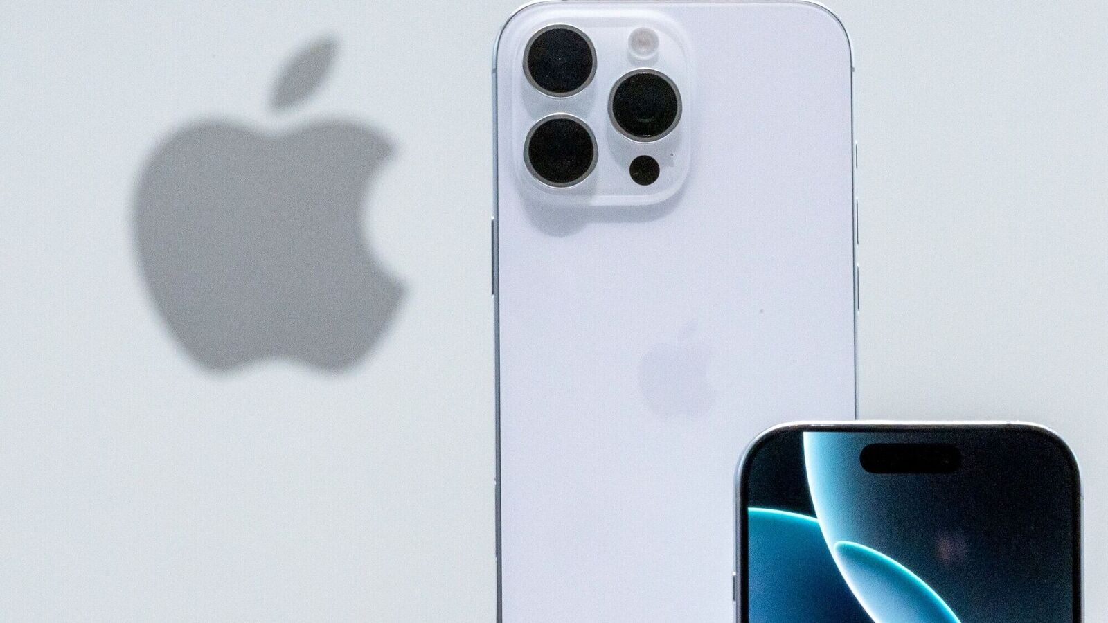 iPhone 16 Pro Diwali deals: Flipkart, Croma, Vijay Sales &amp; more – Who’s offering more discount?