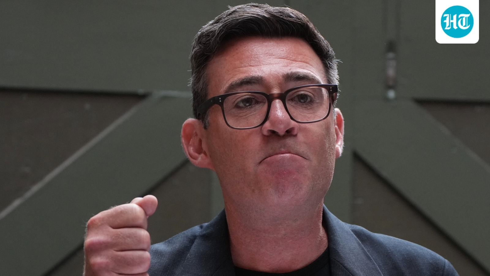 Is Andy Burnham more than just a smart-casual Keir Starmer?