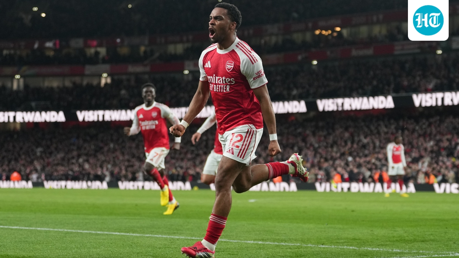 Premier League: Arsenal edge past Chelsea, Manchester United climb to third spot