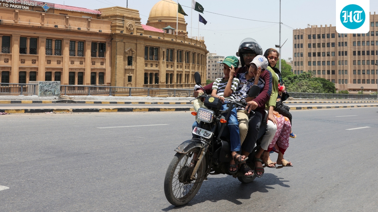 Karachi temperature soars to 46°C; collapsing utilities and systemic apathy leave residents helpless