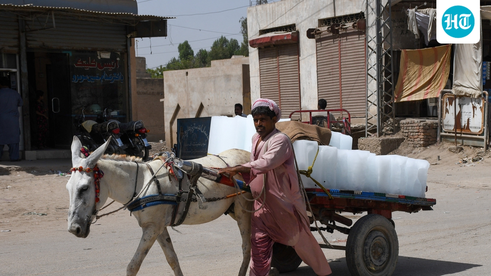 Pak's Dadu sets new temperature record at 51.5 degrees Celsius