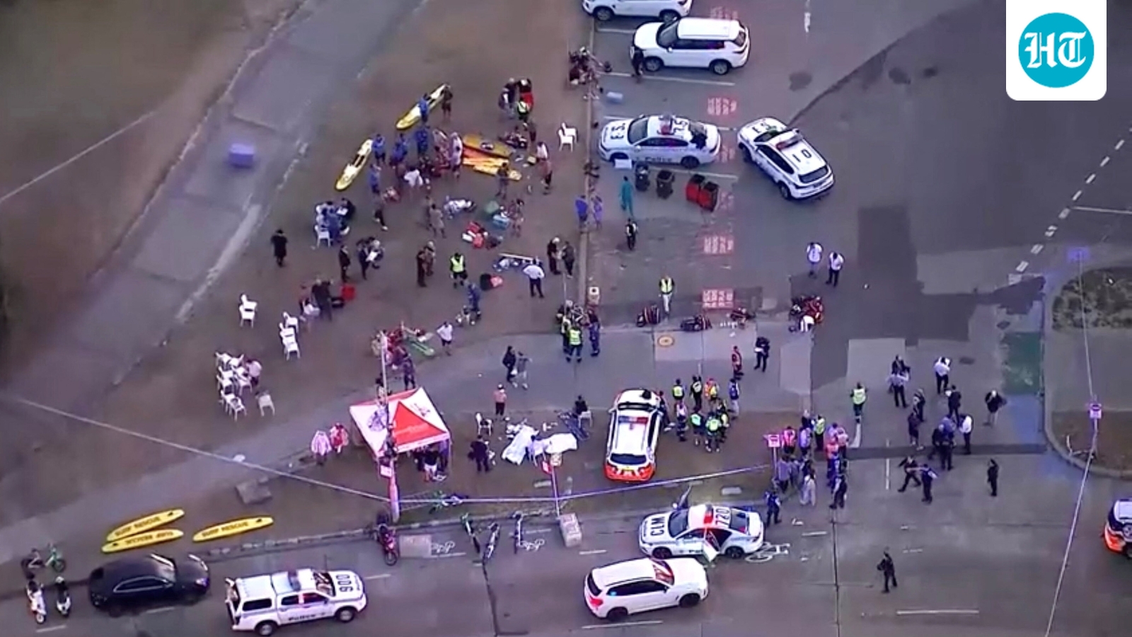 Bondi Beach shooting live updates: 10 dead after mass shooting in Sydney, one shooter killed