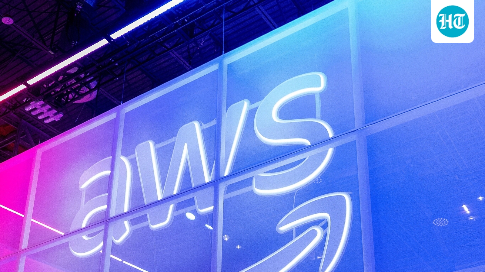 Amazon AWS UAE suffers power outage after 'objects' hit data centre