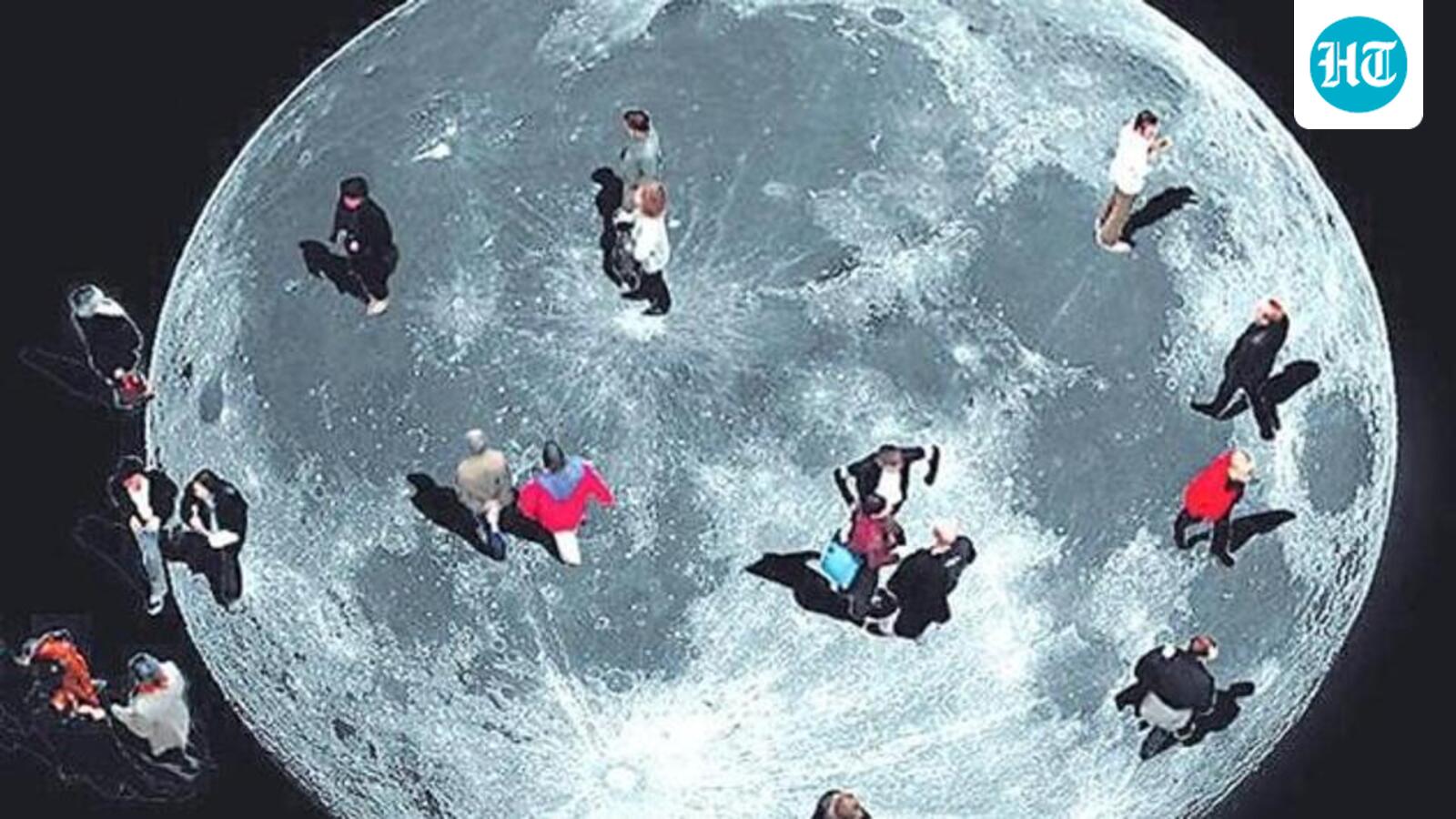 Do tourists going to space need insurance?