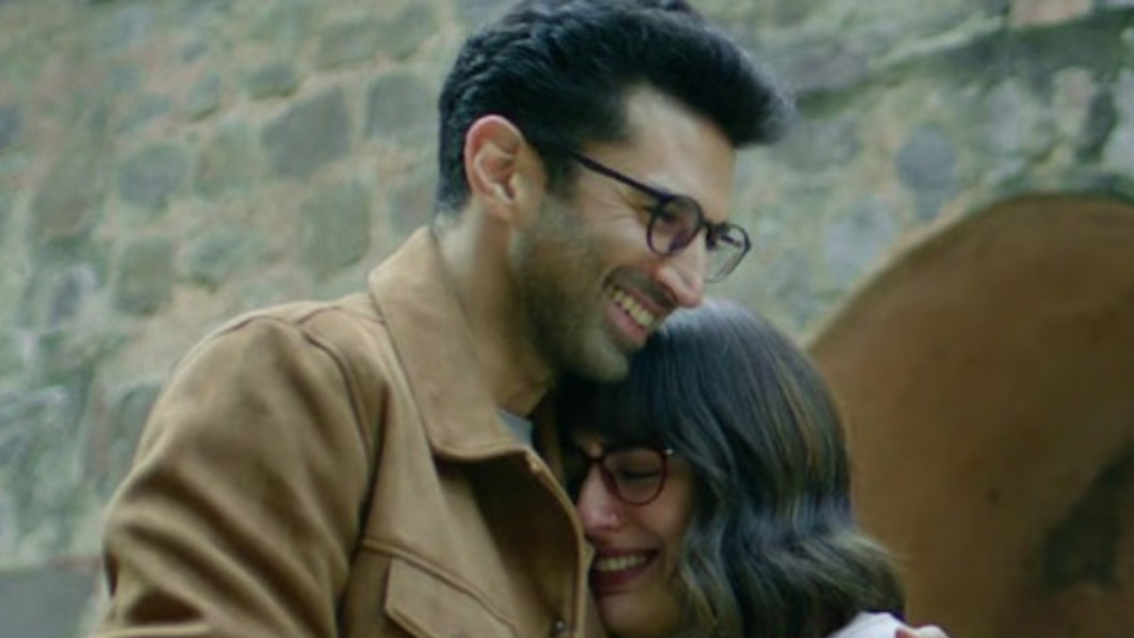 Before Metro…In Dino, watch these 5 heartwarming Hindi romantic movies on OTT