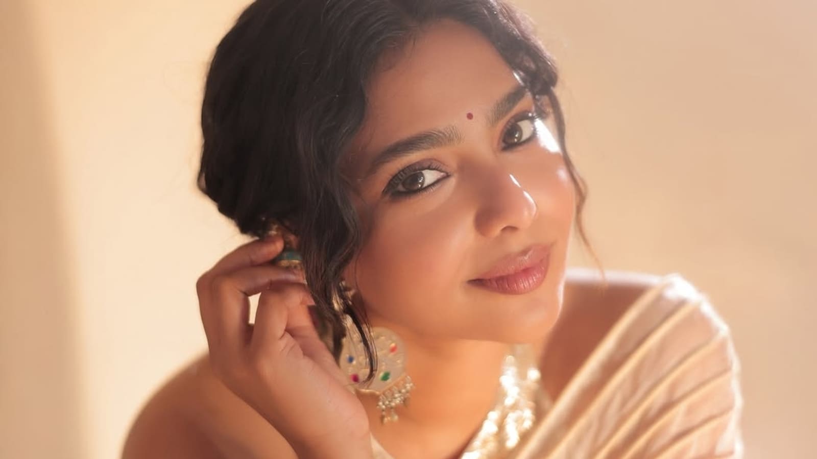 Aishwarya Lekshmi quits social media to focus on acting and cinema: ‘I'm taking the risk to be forgotten’